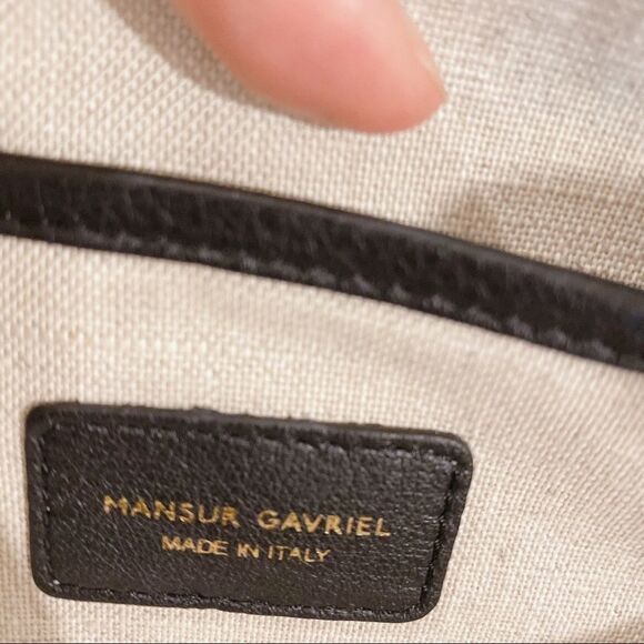 Mansur Gavriel Balloon leather Bag in black - Picture 11 of 13